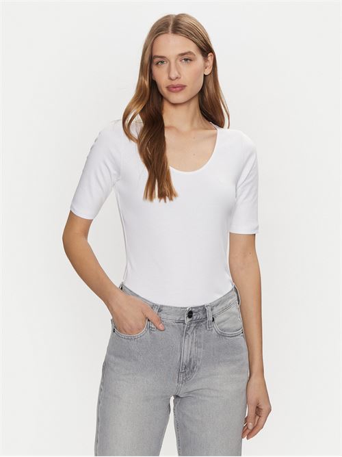 LIQUID TOUCH SCOOP T CALVIN KLEIN | K20K208050/YAF